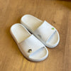Chinelo Mikelly Nuvem (Branco) + Pin Meninas Super Poderosas e Coração