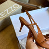 Scarpin Arezzo Couro Salto Baixo New Amélia A12757013