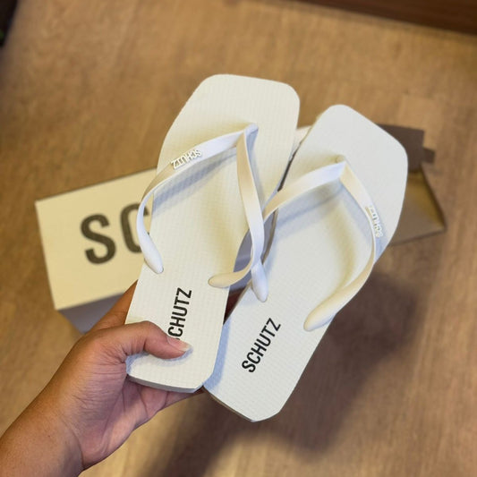 Chinelo de Dedo Schutz S222950001