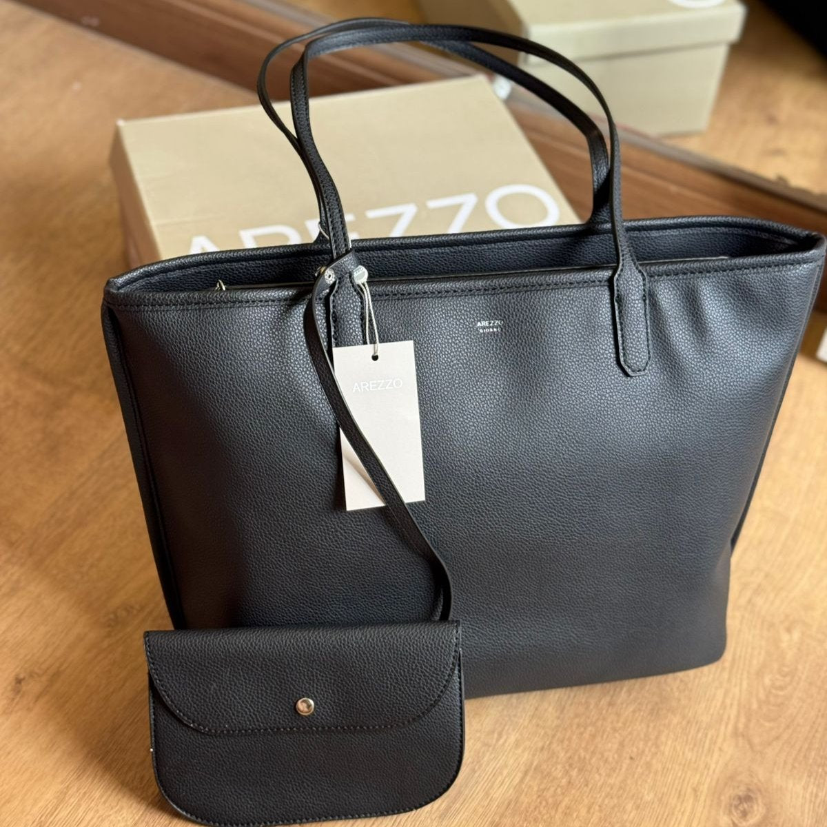 Bolsa Arezzo Preta com Nécessaire Removível A5710000228 – Zem Shoes
